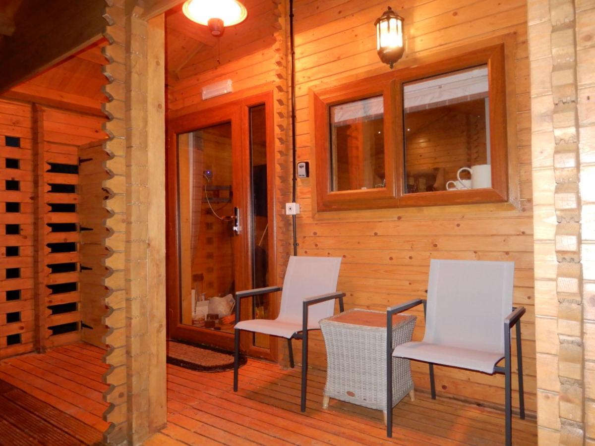 Balmoral Studio Lodge Елзміер Екстер'єр фото